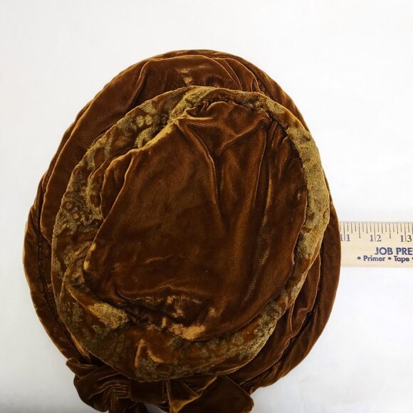PLAZA SUITE Cloche Bucket Hat Women's Tan Velvet Velour Bow Lined Retro Classic - Picture 14 of 15
